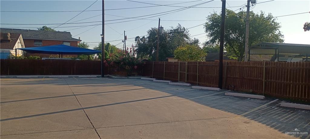 Photo 16 of 619 Veterans Boulevard