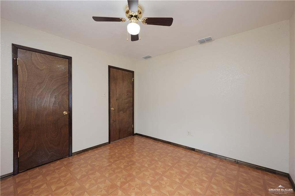 Photo 11 of 603 Houston Street