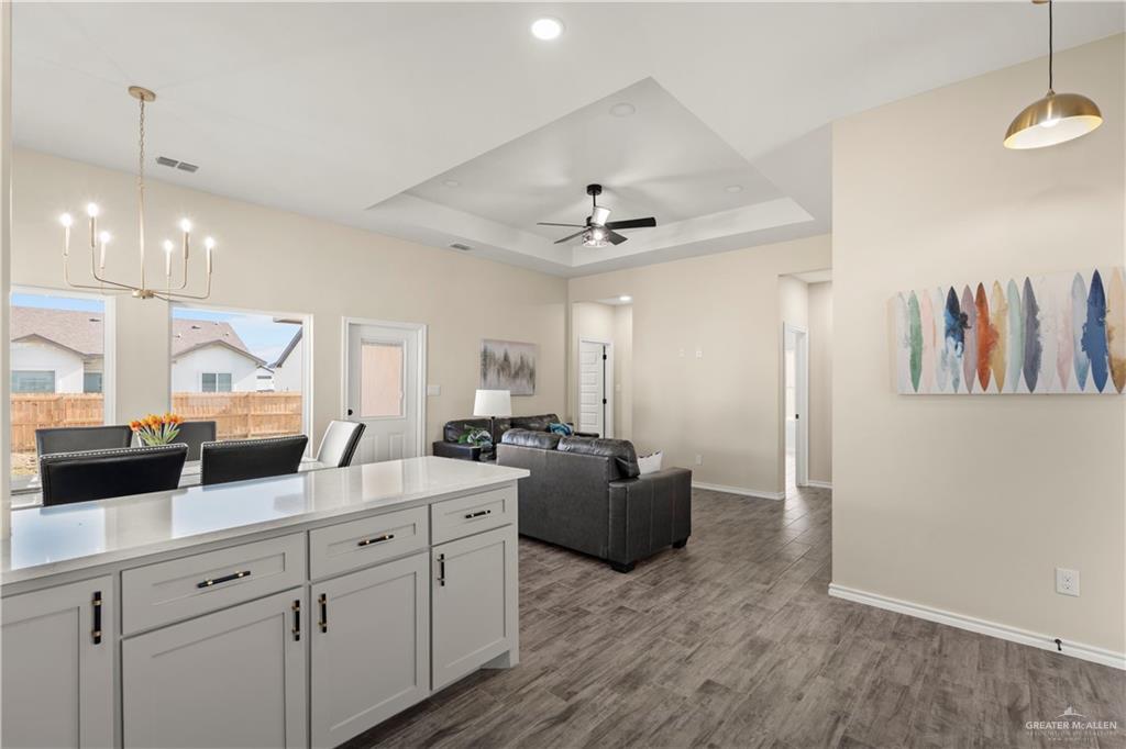 Photo 6 of 18032 Spruce Street