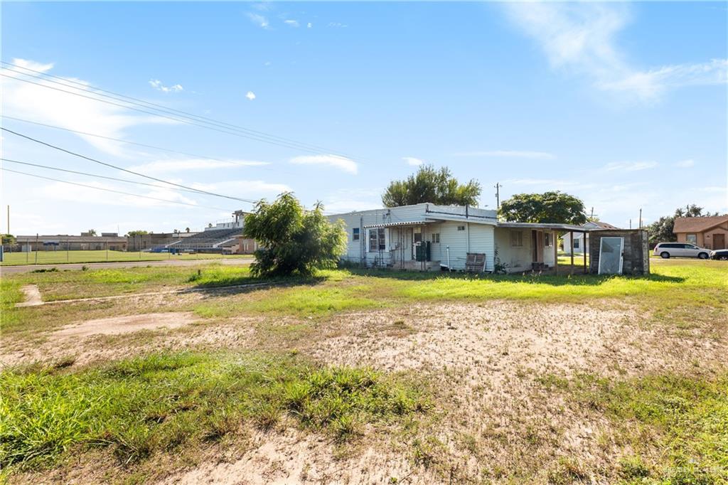 Photo 13 of 1600 Oblate Avenue
