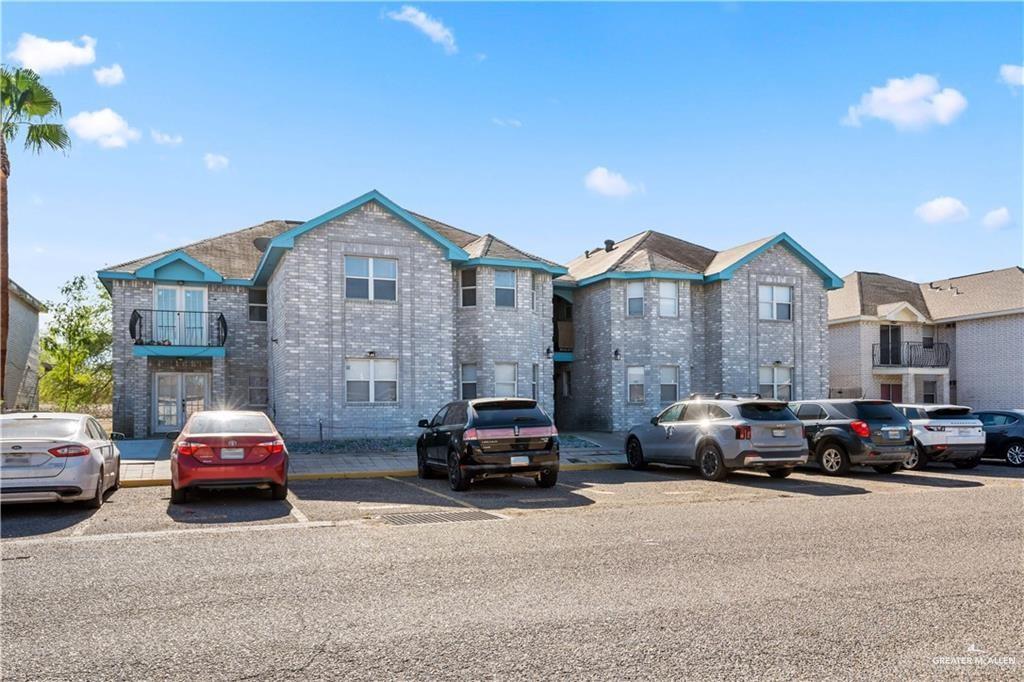 Photo 10 of 1802 Oasis Avenue #202
