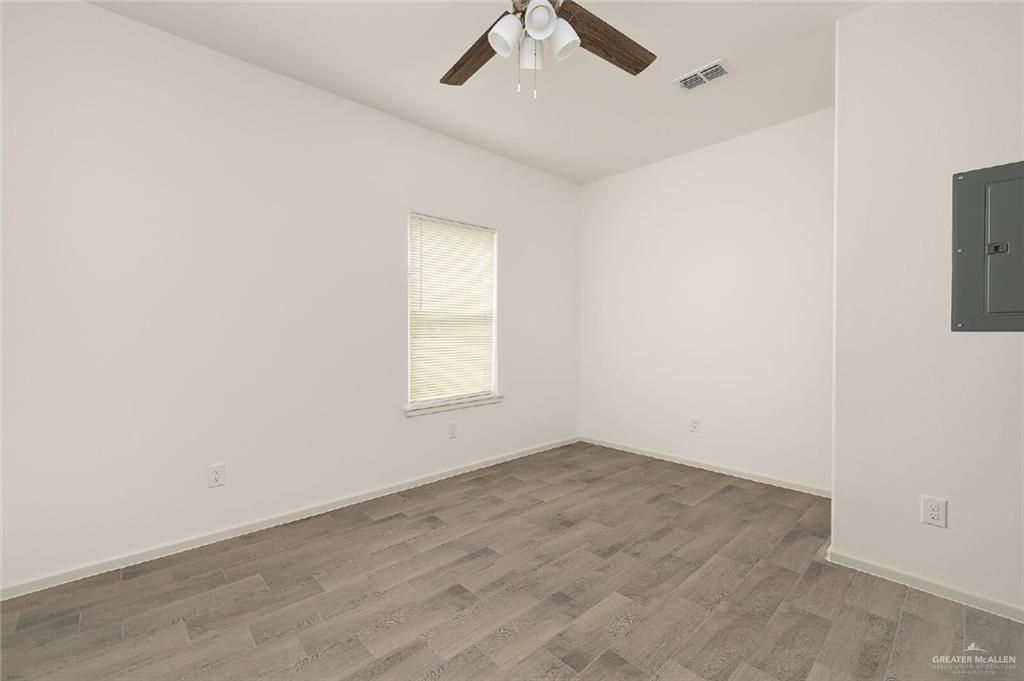 Photo 7 of 2805 Hayes Avenue #2