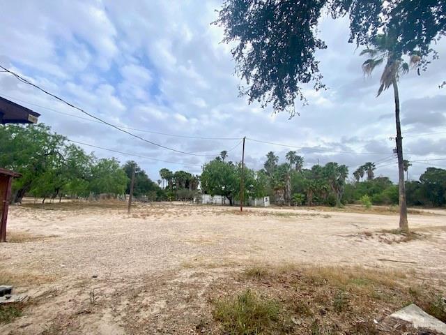 Photo 2 of 1006 Vela Jackson Avenue #B