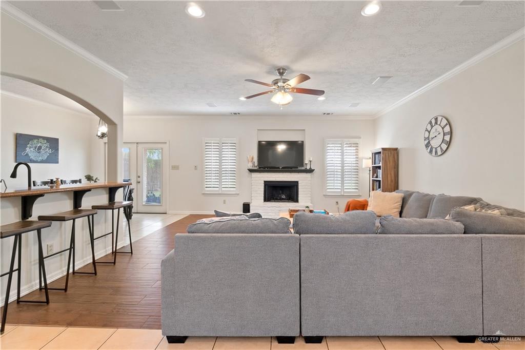 Photo 11 of 309 Vinson Avenue