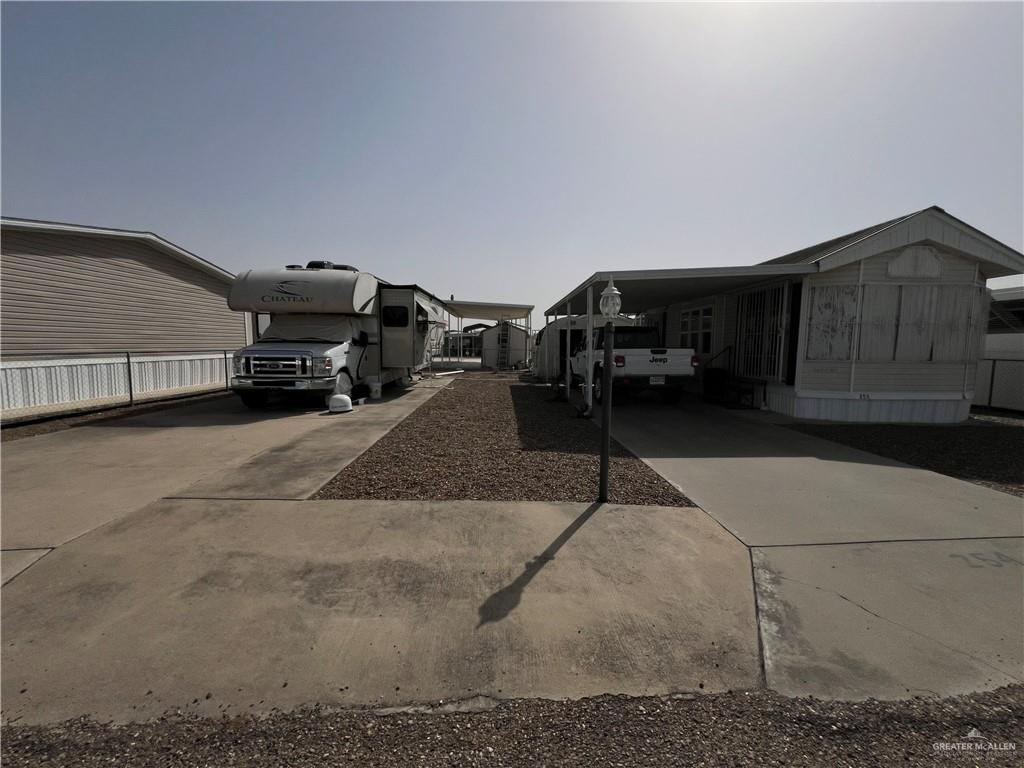 Photo 1 of 215 Valley View Road, Donna