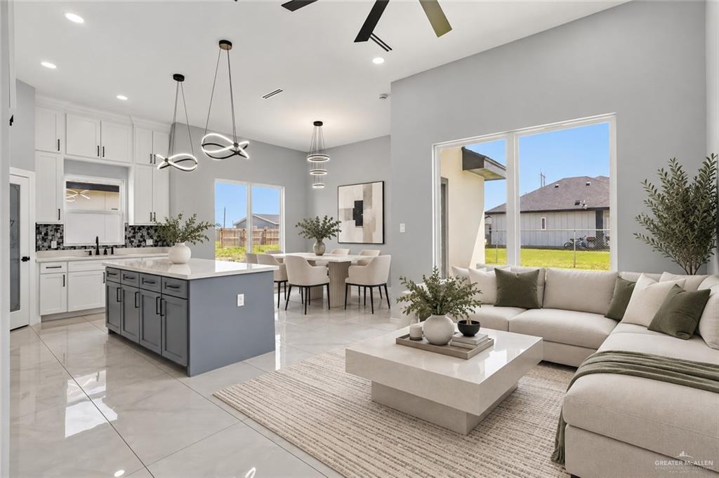 Photo 4 of 3560 Las Brisas Street