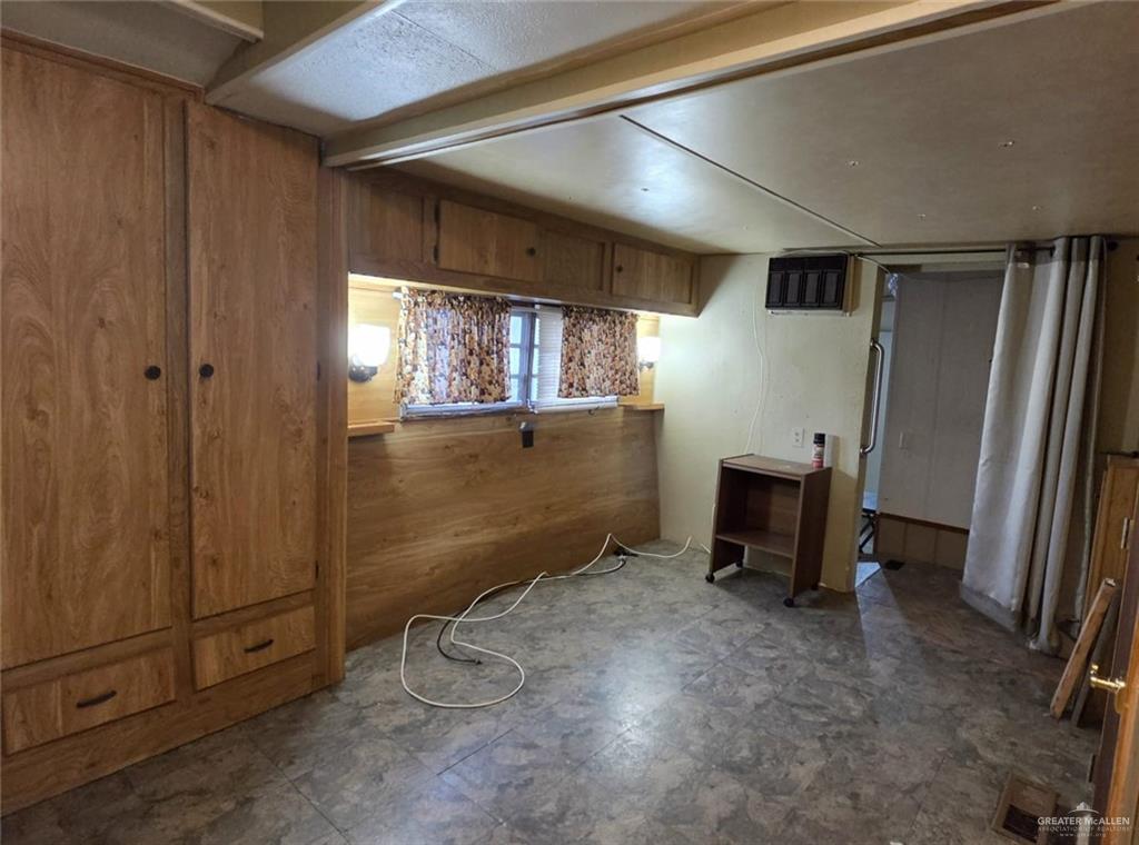 Photo 11 of 4901 Daffodil Avenue #29T