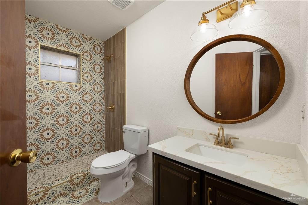 Photo 12 of 514 Baltic Avenue