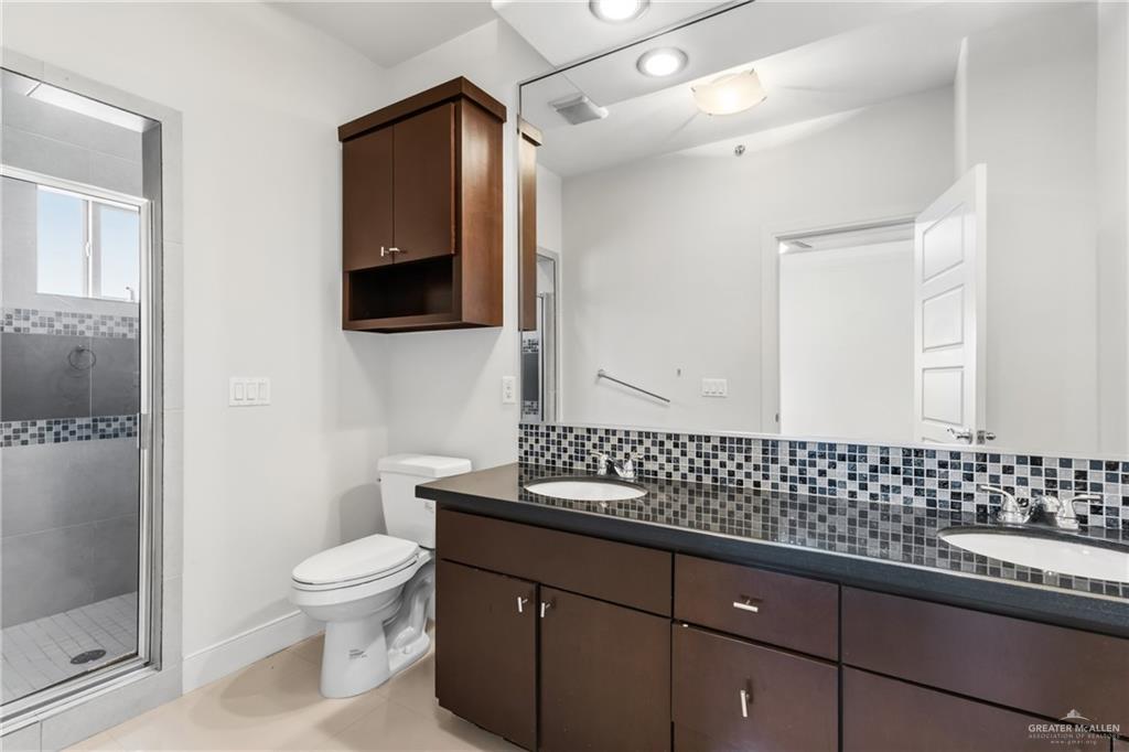 Photo 13 of 3016 L Street #2