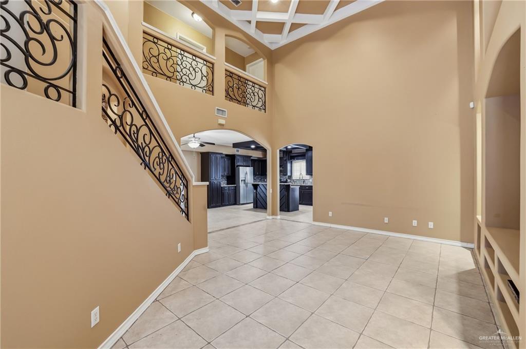 Photo 2 of 3214 Black Oak Lane