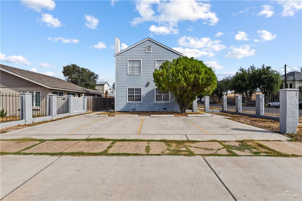Photo 2 of 621 10th Street