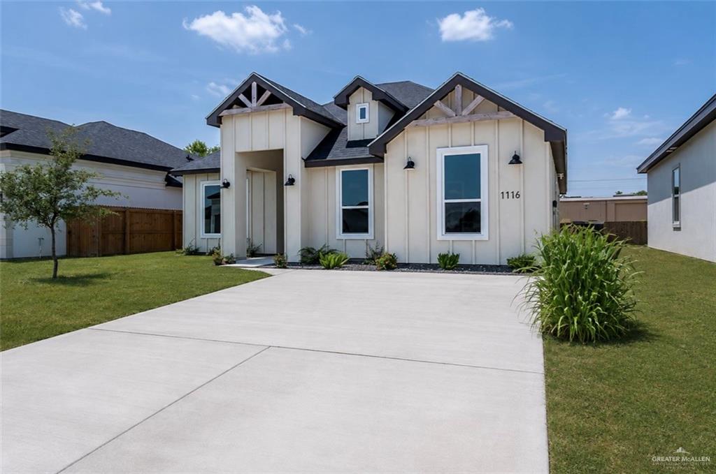 Photo 4 of 1116 Acacia Drive