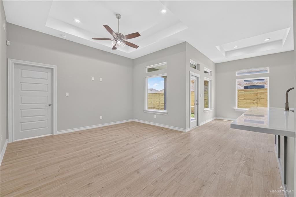 Photo 9 of 4200 Shaquille Avenue