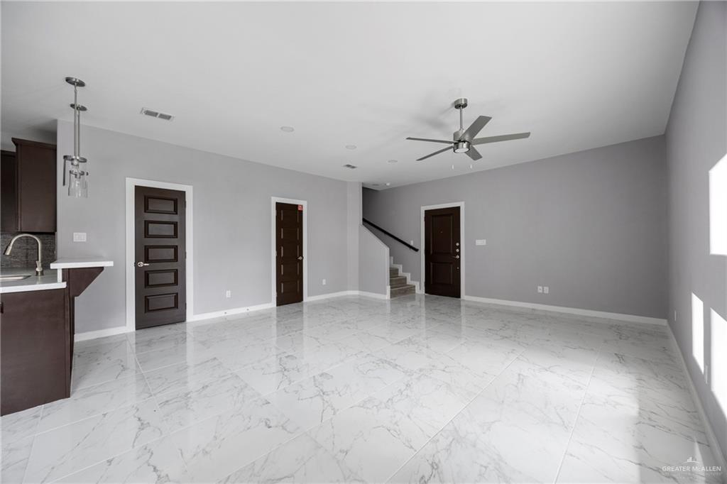 Photo 3 of 1305 Daffodil Avenue #C