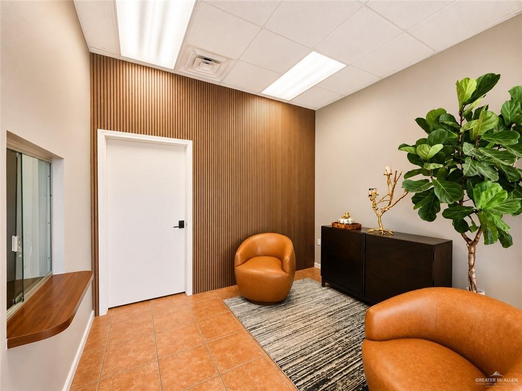 Photo 3 of 504 Pecan Boulevard #130