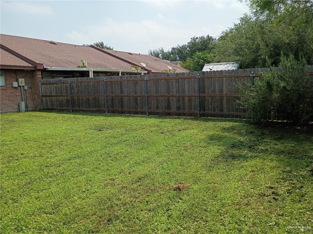 Photo 6 of 2104 Lemon Tree Court