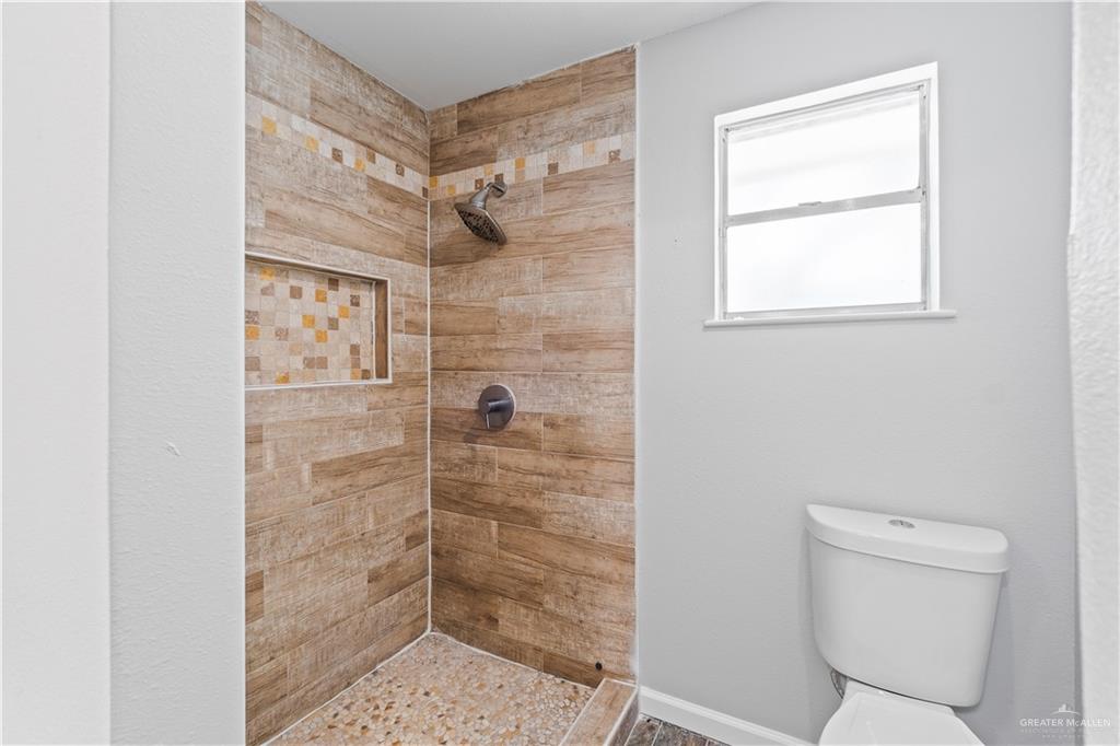 Photo 17 of 208 Rabb Road