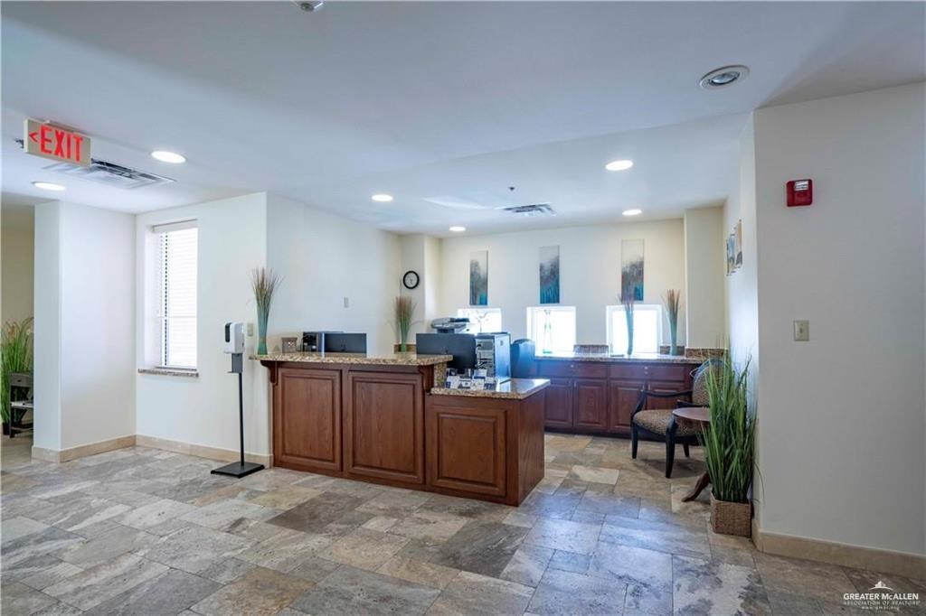 Photo 4 of 3400 Mccoll Road #21