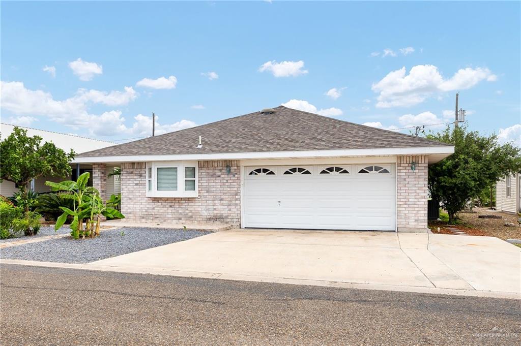Photo 2 of 1038 El Paseo Drive