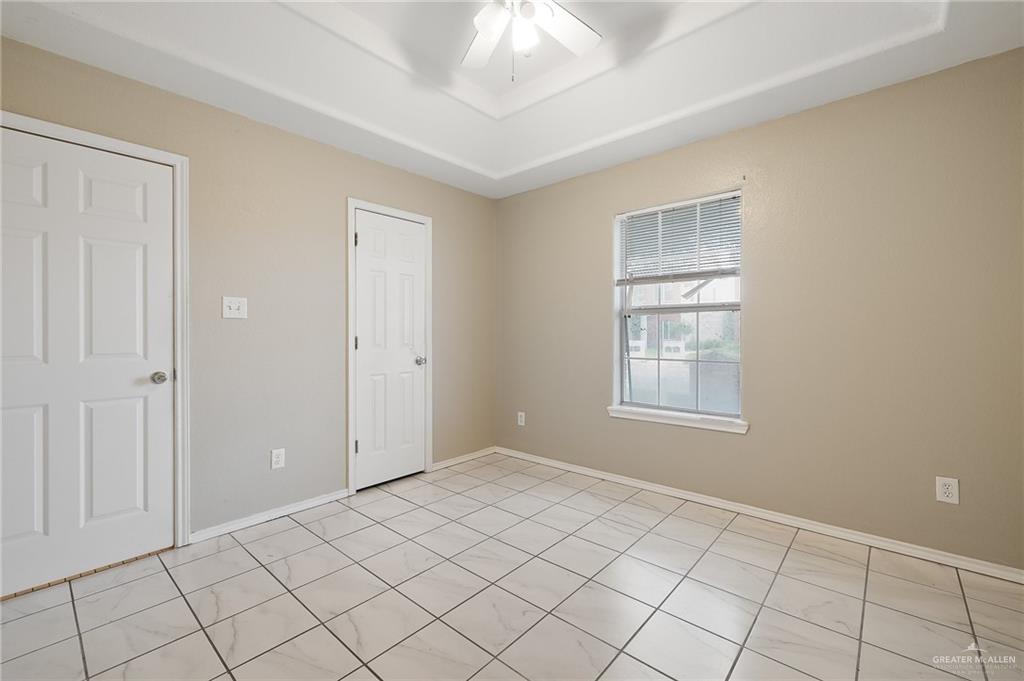 Photo 11 of 2305 Kimberly Lane #4