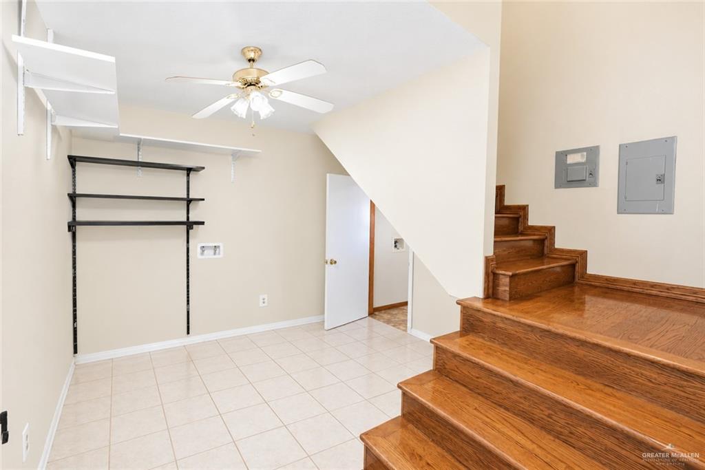 Photo 9 of 229 Nannette Drive