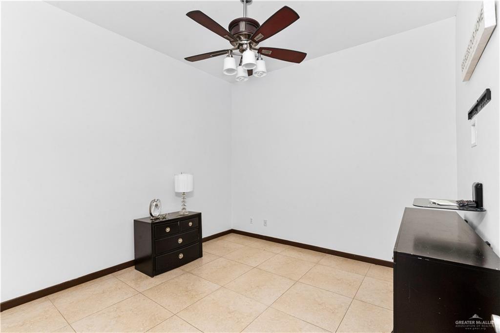Photo 15 of 4217 Colbath Avenue #120B