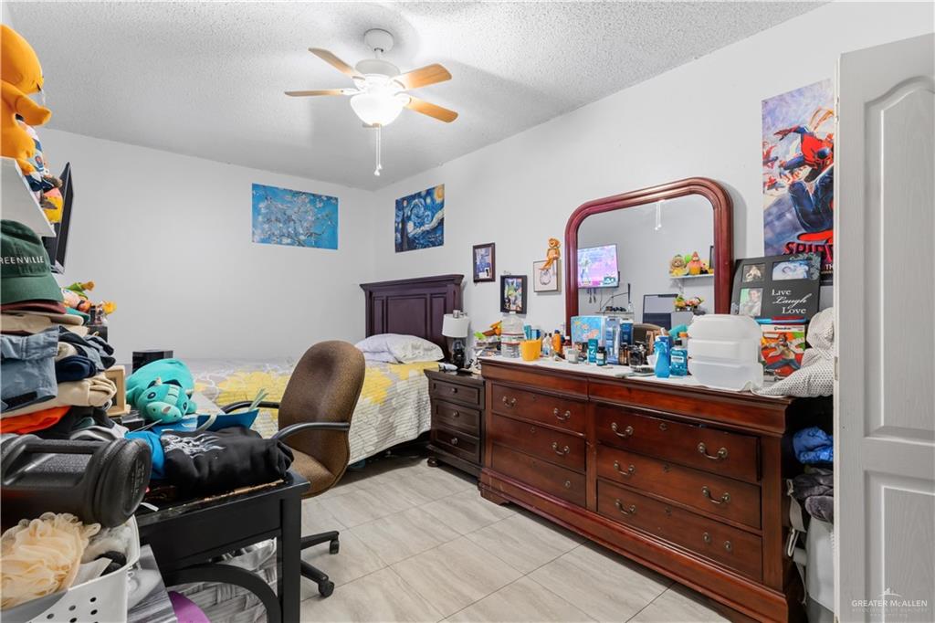 Photo 10 of 3512 Warbler Avenue