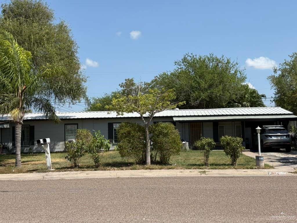 Photo 1 of 213-215 Mcgregor Avenue, Harlingen