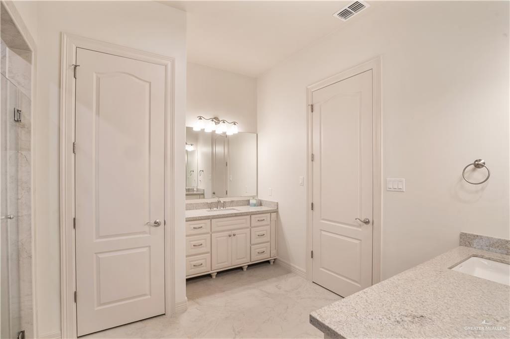 Photo 11 of 2820 Cuarzo Street