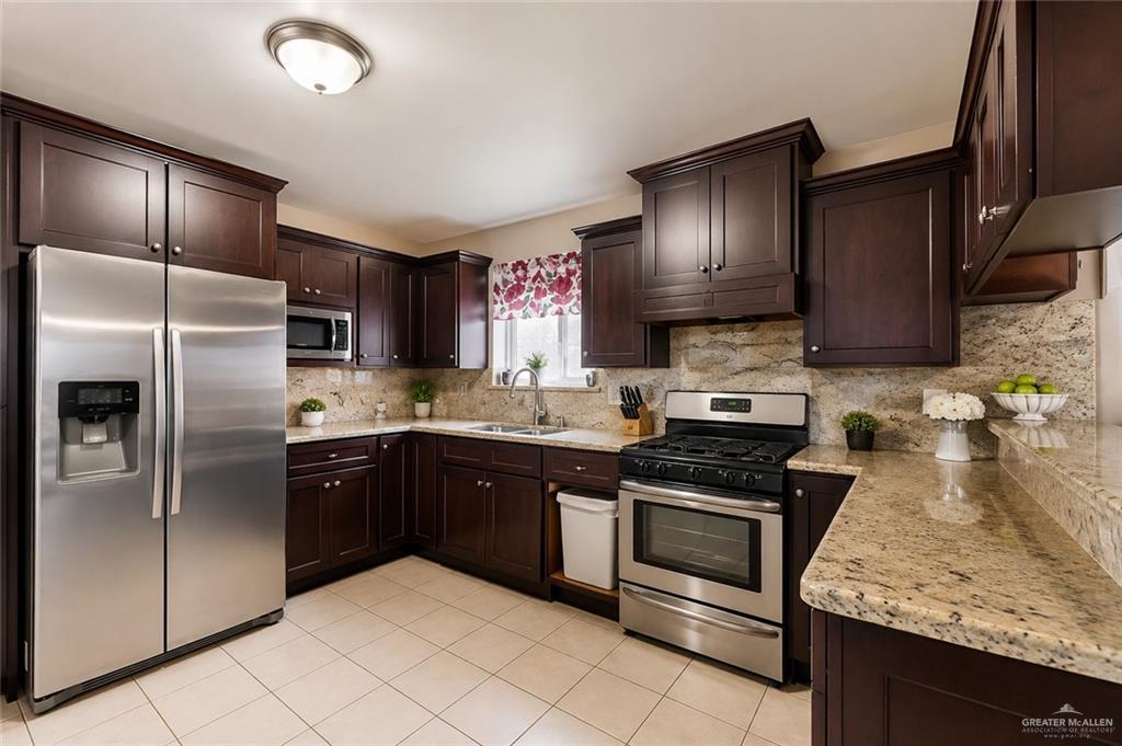 Photo 4 of 9400 Marisol Drive