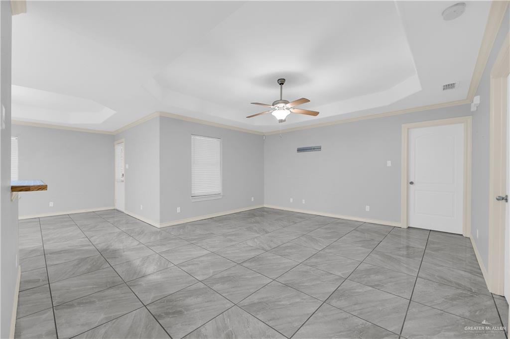 Photo 5 of 2421 Annette Avenue