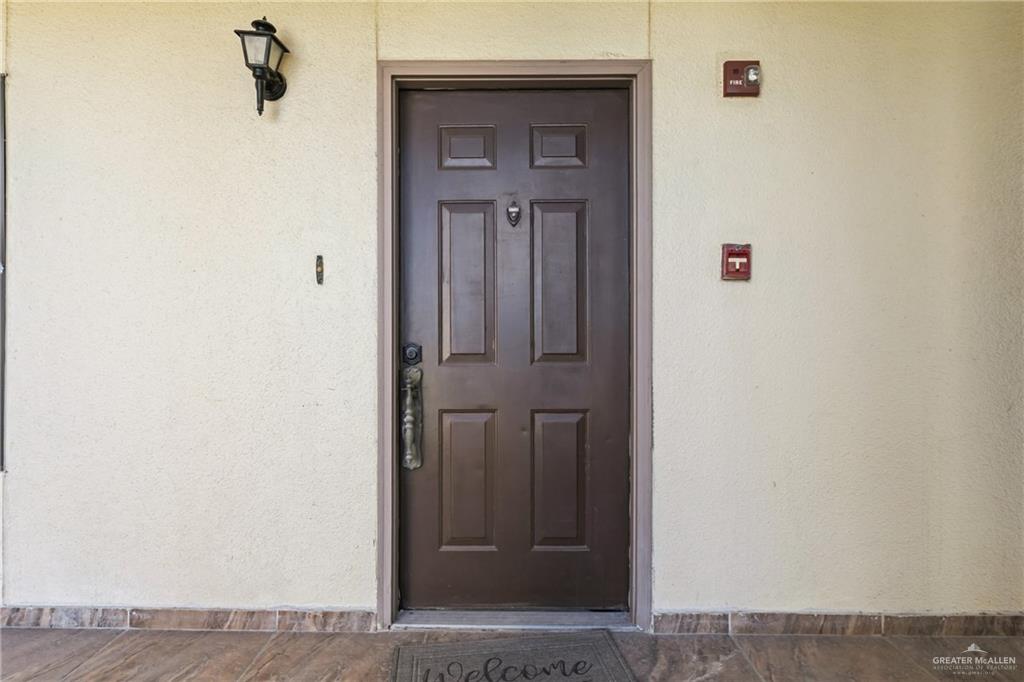 Photo 3 of 2900 Ashley Drive #101