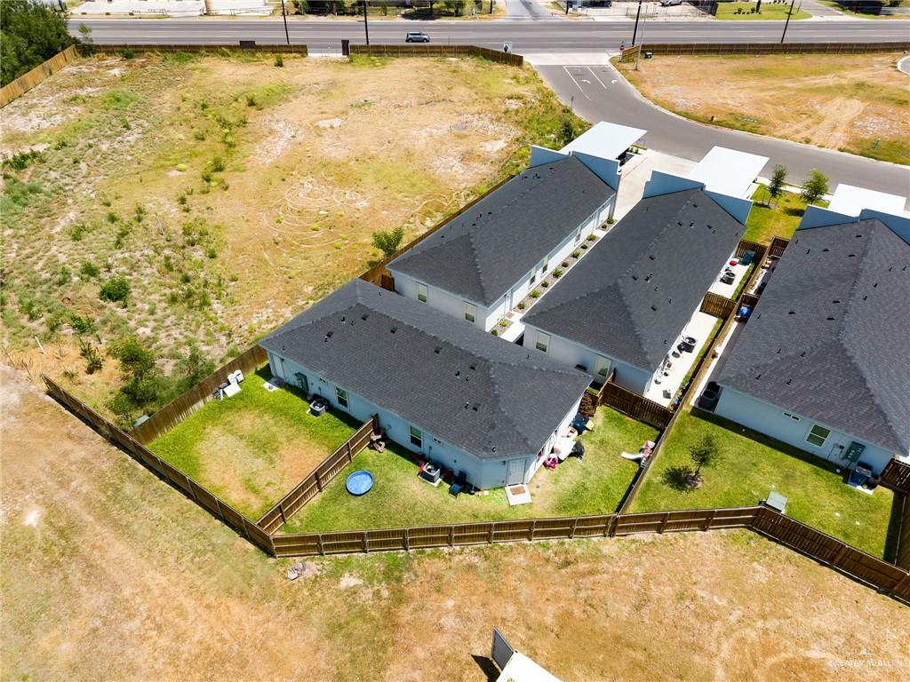 Photo 4 of 1321 Valle Vista Street