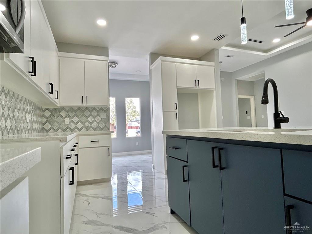 Photo 10 of 3614 Mina De Oro Street