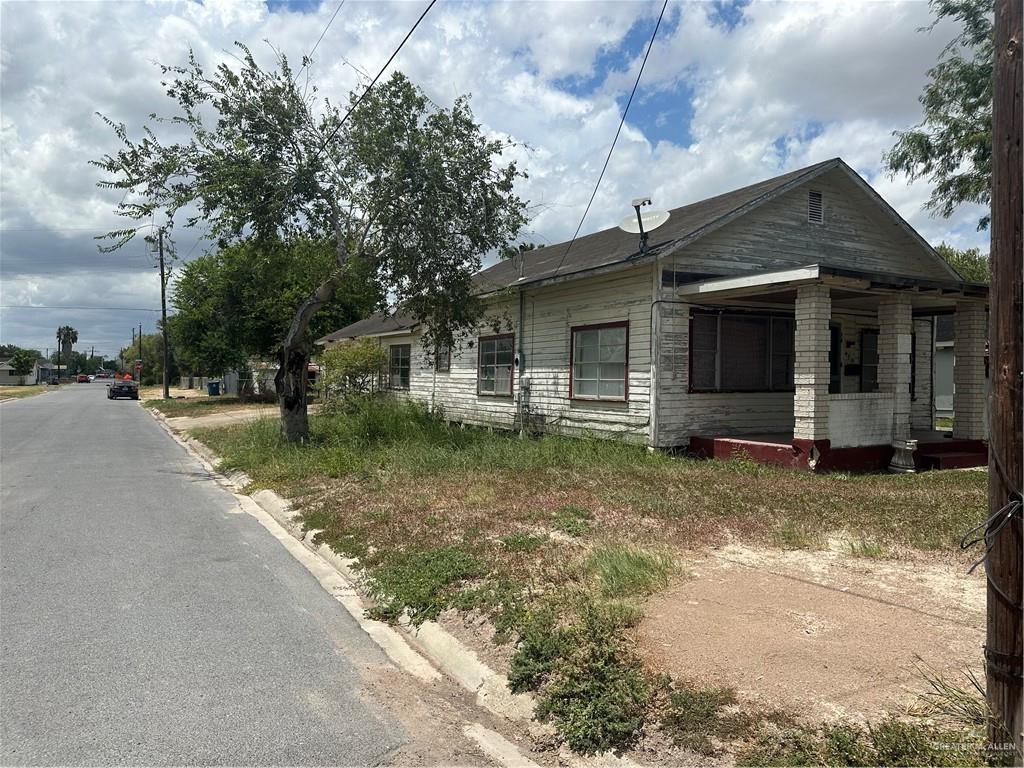 Photo 2 of 490 Corral Street