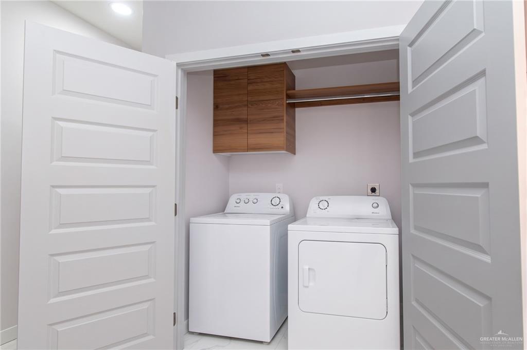 Photo 18 of 4208 Heron Avenue #116