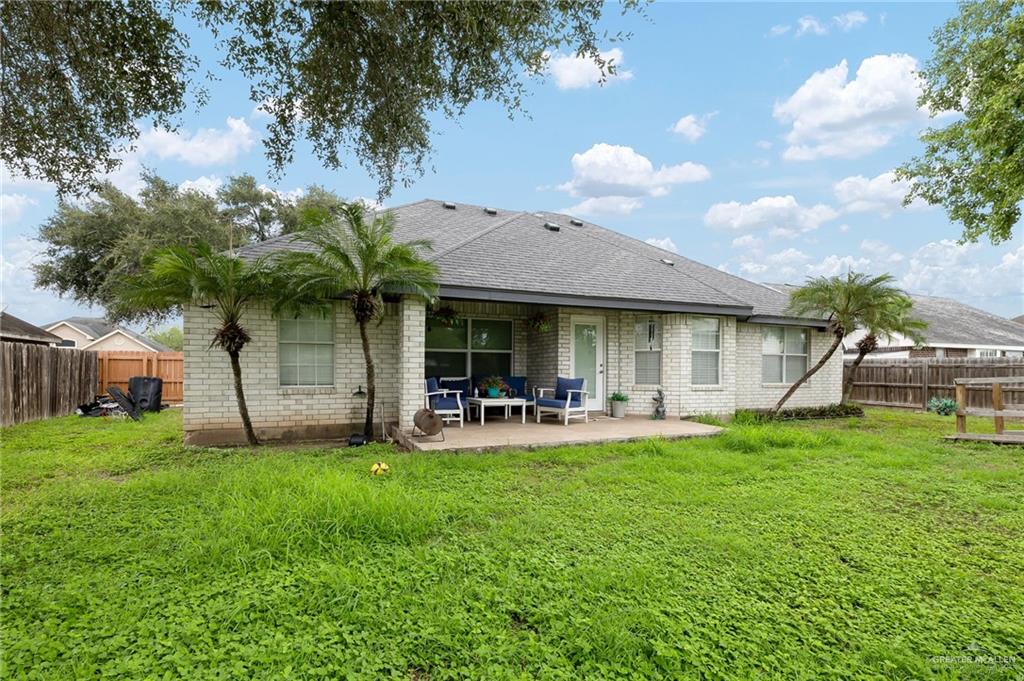 Photo 18 of 819 Quail Hollow Drive