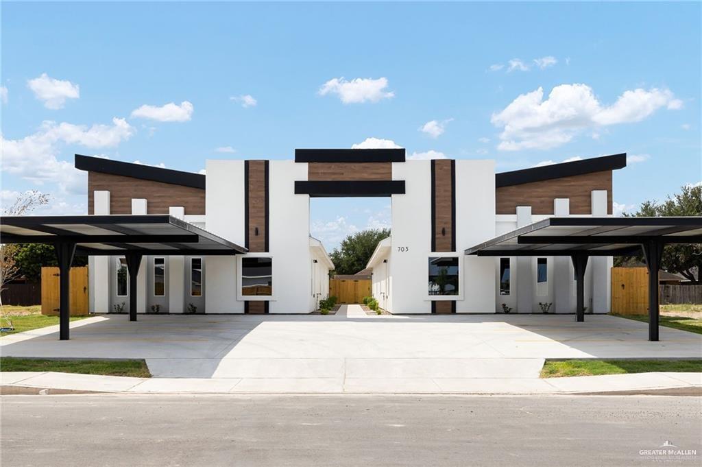 Photo 1 of 500 Emerald Avenue, Edinburg