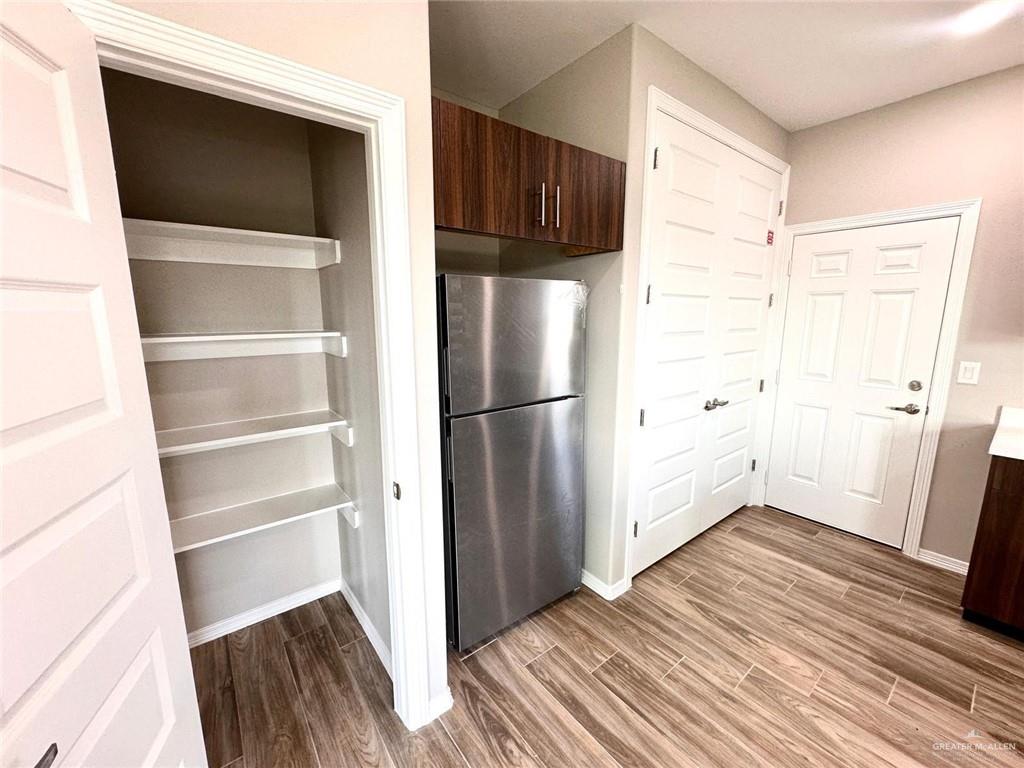 Photo 8 of 3908 Walnut Avenue #2