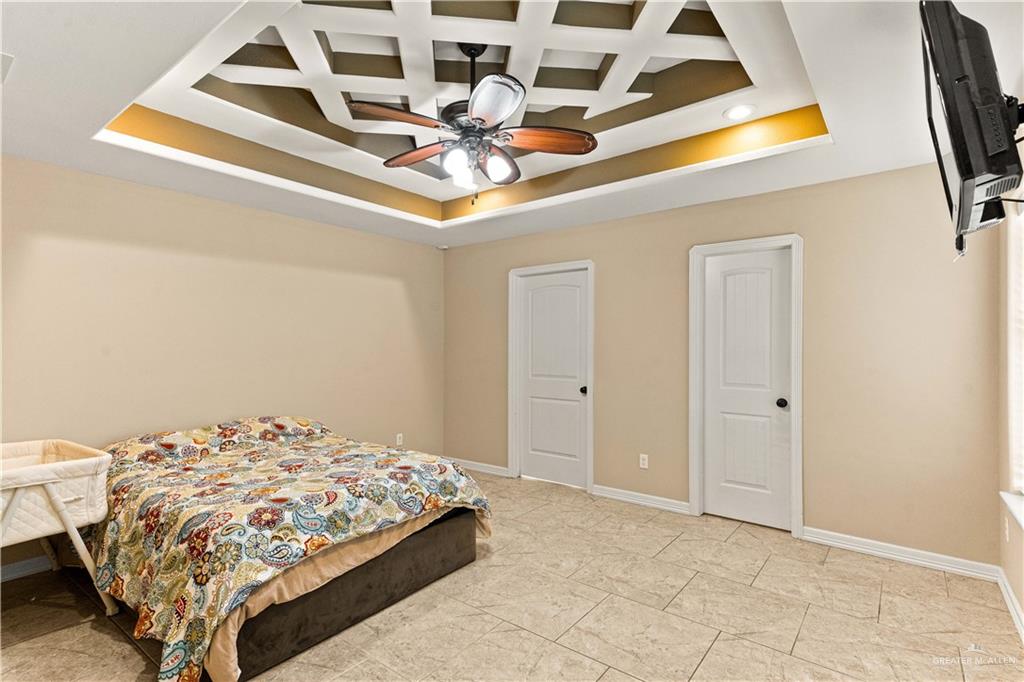 Photo 10 of 5011 Aguajito Street