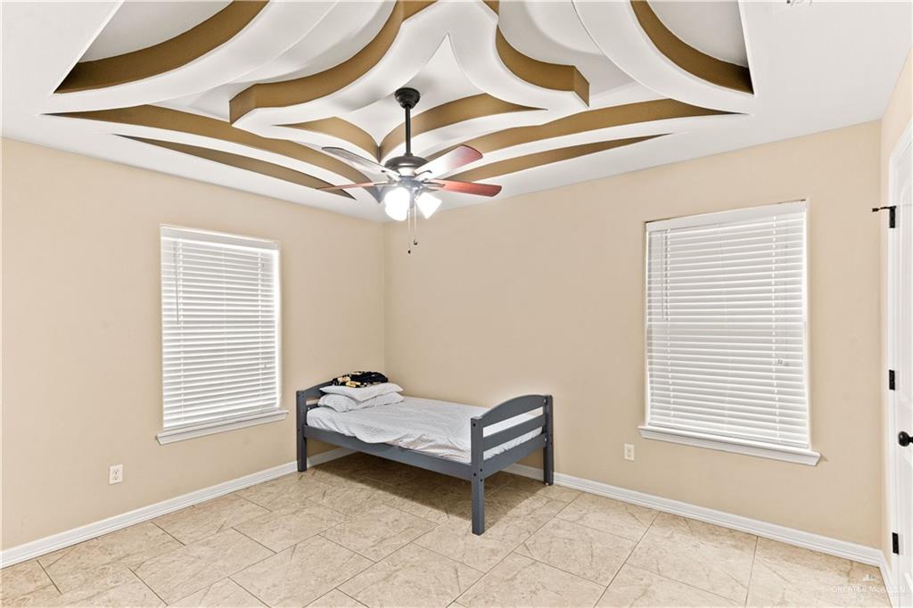 Photo 8 of 5011 Aguajito Street