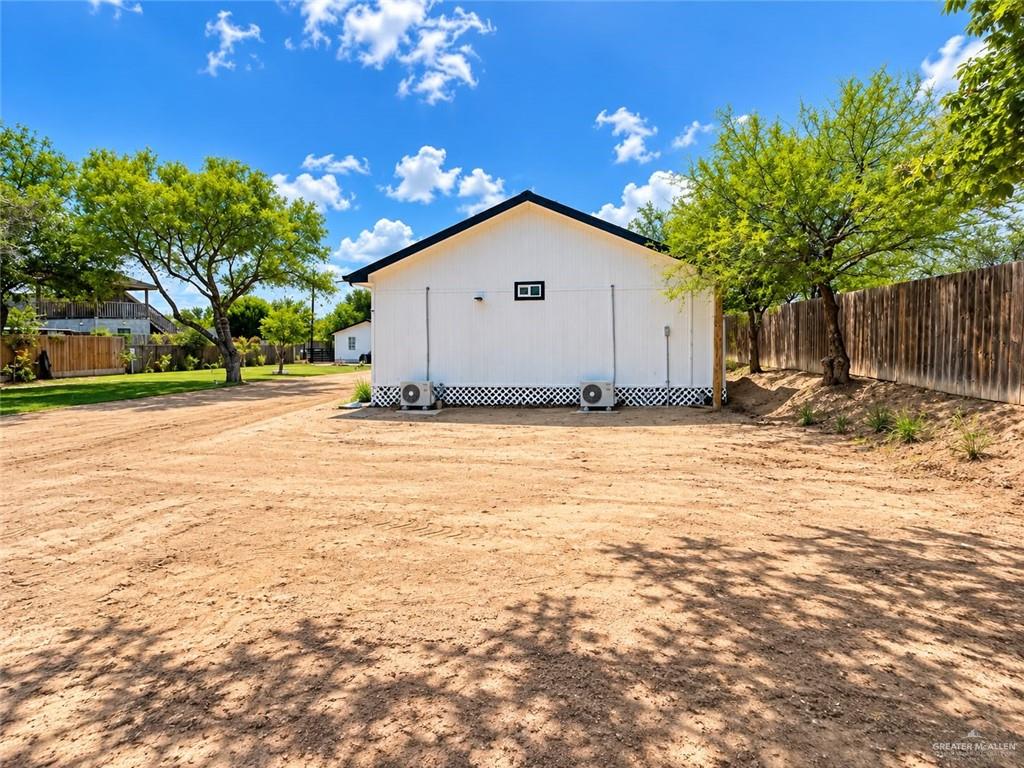 Photo 18 of 1200 2nd Street