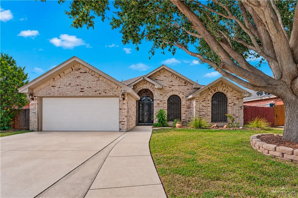 Single Family home at 583 Greystone Circle, Alamo, Texas