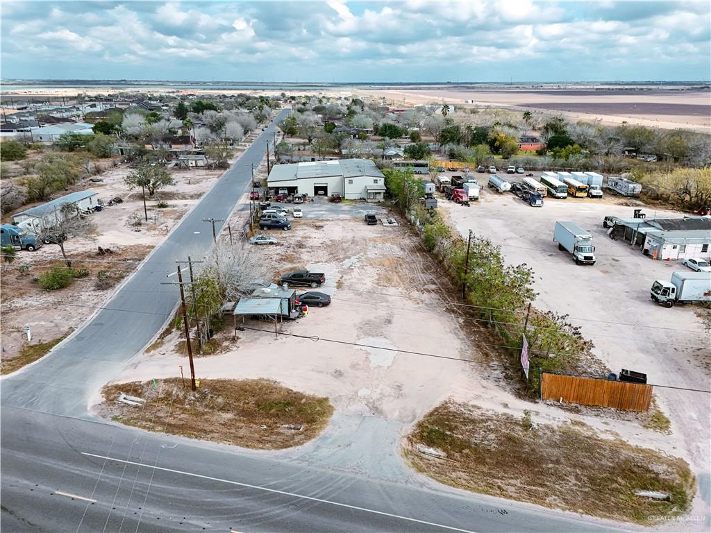 Photo 2 of 2901 US Highway 281
