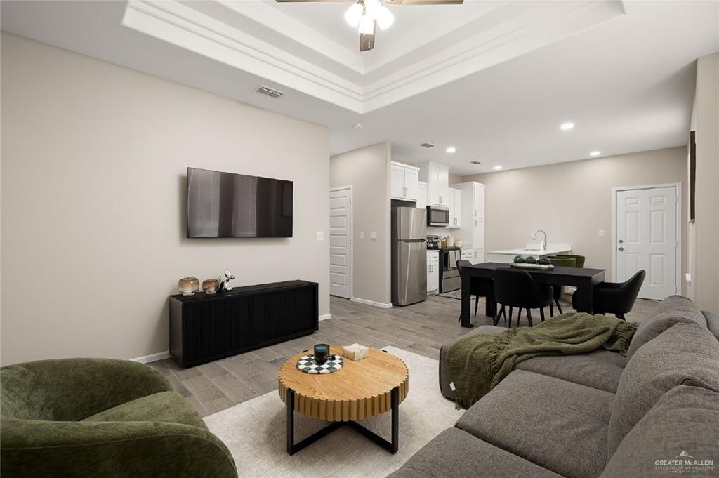 Photo 7 of 2705 Hayes Avenue #2