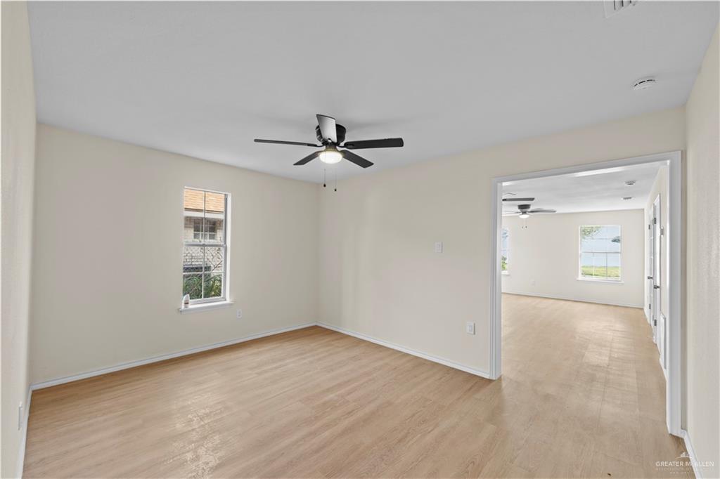 Photo 4 of 716 Bugambilia Avenue