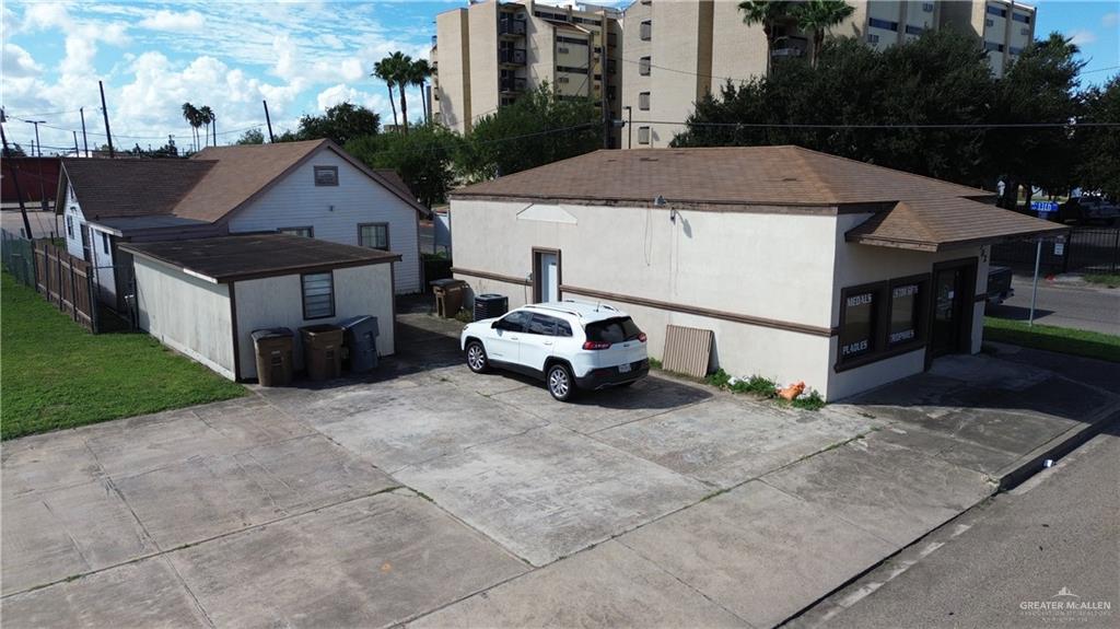 Photo 15 of 308 Kuhn Street
