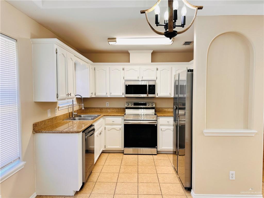 Photo 4 of 2105 Western Drive #2