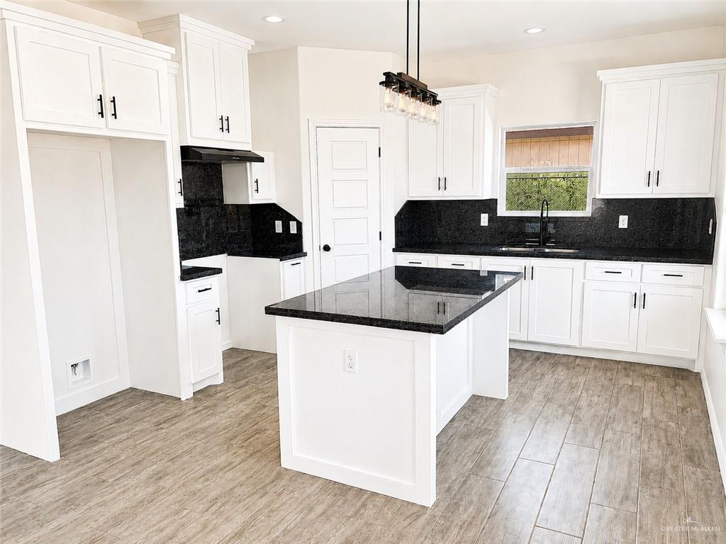 Photo 5 of 406 Kohala Avenue