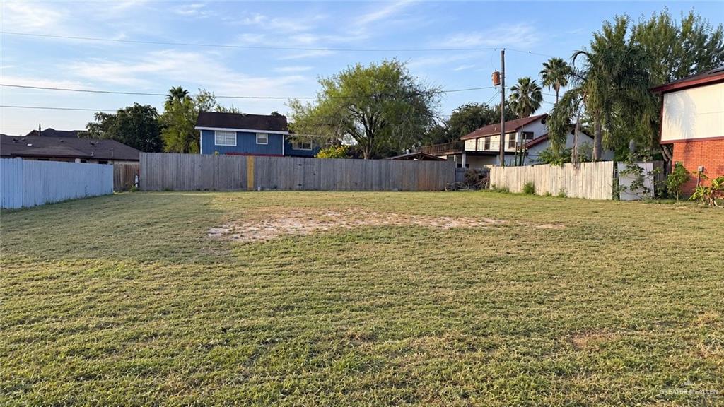 Photo 1 of 914 13th Street, Weslaco